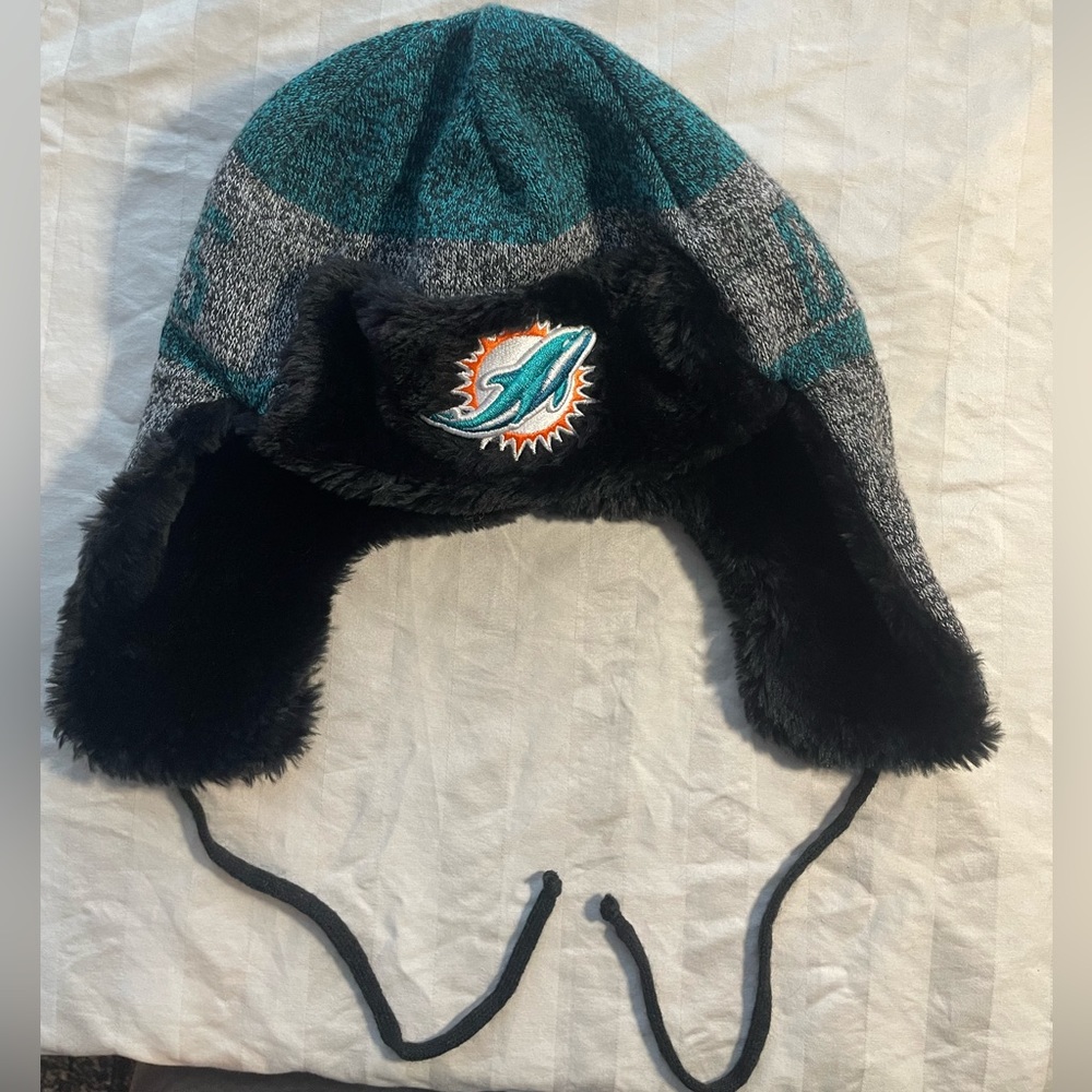RARE - Miami Dolphins New Era Trapper Hat - NWOT - one size